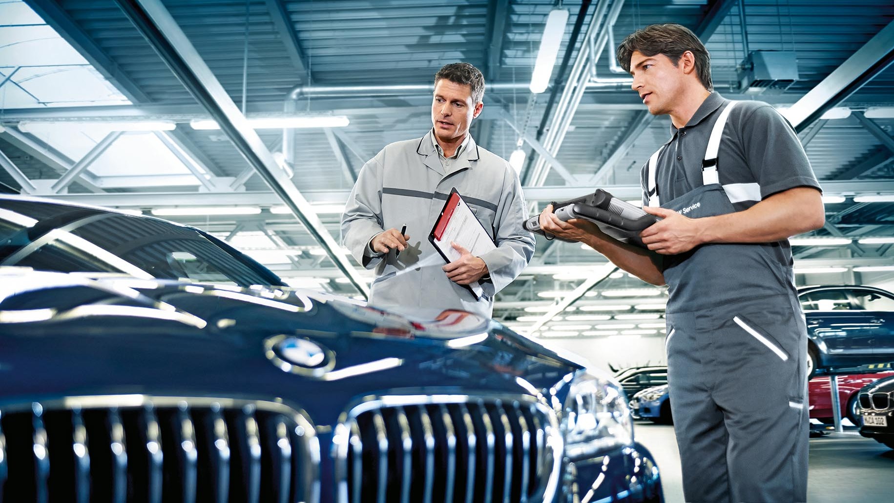 hu service manager bmw